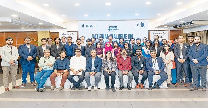 Condemnation of Cyberbullying and Misinformation in the Digital Age