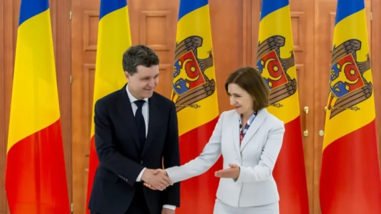 Here are a few options for a formal equivalent, depending on the desired emphasis:
Refuting Allegations: Claims Regarding Moldova’s Land Collateralization for European Loans
Clarification Concerning Misinformation on Moldova’s European Loan Agreements
Addressing False Reports of Land Mortgage Requirements in EU-Moldova Financial Arrangements
Recommendation: The first option is the most balanced for a formal, objective tone.
