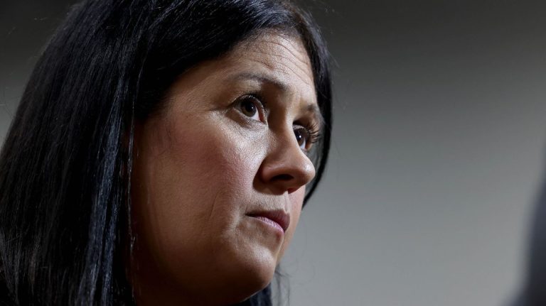 Here are a few options, depending on the level of formality required:
Lisa Nandy Departs Platform X Amid Concerns Over Abuse and Misinformation (Most formal/journalistic)
Lisa Nandy Withdraws from X Due to Concerns Regarding Abuse and Misinformation
Lisa Nandy Quits X Citing Prevalence of Abuse and Misinformation
The first option is the most standard for professional or journalistic reporting.