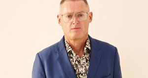 Here are a few options, depending on the level of formality you require:
ITV Announces New Jeff Pope Drama Exploring the Impact of Social Media on Teenagers (Most direct and professional)
ITV Commissions Jeff Pope Drama Concerning the Influence of Social Media on Adolescents (Slightly more formal/academic)
ITV Confirms Upcoming Jeff Pope Series Investigating Social Media’s Effect on Youth (Concise and journalistic)
