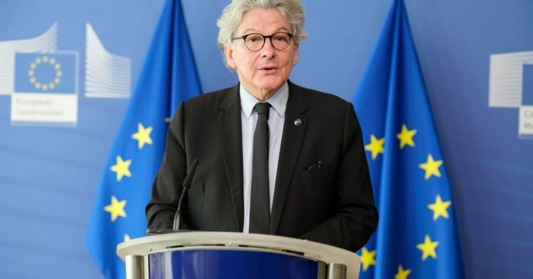Here are a few options for a formal, objective headline, depending on your preferred emphasis:
Option 1 (Most direct and standard):
US Judge Blocks Sanctions Policy Targeting Former EU Commissioner and Disinformation Researchers
Option 2 (Focus on the legal action):
Federal Judge Issues Injunction Against Sanctions Policy Affecting Former EU Official and Researchers
Option 3 (Concise and journalistic):
Court Halts US Sanctions Policy Involving Former EU Commissioner and Disinfo Experts
Recommendation: Option 1 is the most standard for formal news reporting in the US.