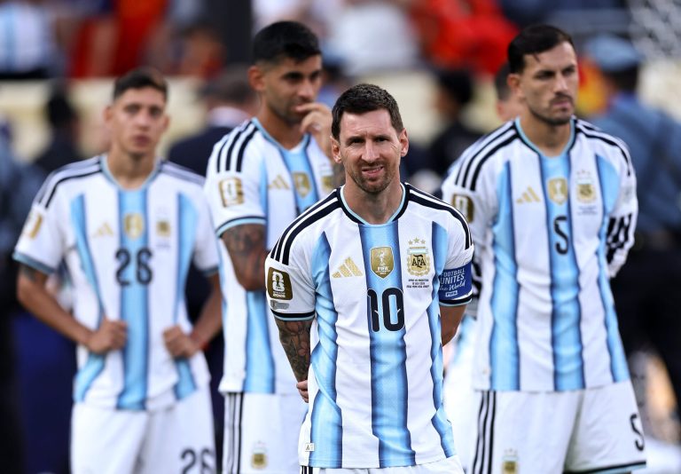 Here are a few ways to rewrite the title in a formal tone, depending on the desired emphasis:
Argentina to Initiate Legal Action Regarding Disinformation Campaign Targeting Lionel Messi and National Team Players
Argentine Authorities to Pursue Legal Redress Over Misinformation Campaign Against Lionel Messi and Peers
Argentina Announces Legal Measures Following Systemic Disinformation Campaign Directed at Lionel Messi and Other Stars
Recommendation: The first option is the most balanced and maintains a strong journalistic, formal tone.