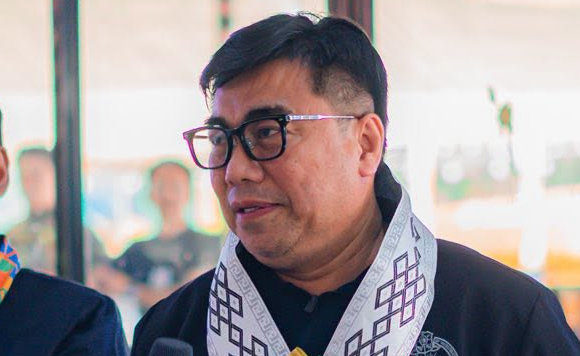 Here are a few options for a formal rewrite, depending on your preferred level of conciseness:
Option 1 (Most formal/Direct): NBI Director Matibag Reaffirms Respect for INC Amidst Disinformation Crackdown
Option 2 (Journalistic style): NBI Chief Affirms Deference to INC Amid Campaign Against Disinformation
Option 3 (Concise): NBI Chief Emphasizes Respect for INC Amidst Ongoing Disinformation Investigation
Recommendation: Option 1 is the most standard for professional or journalistic reporting.