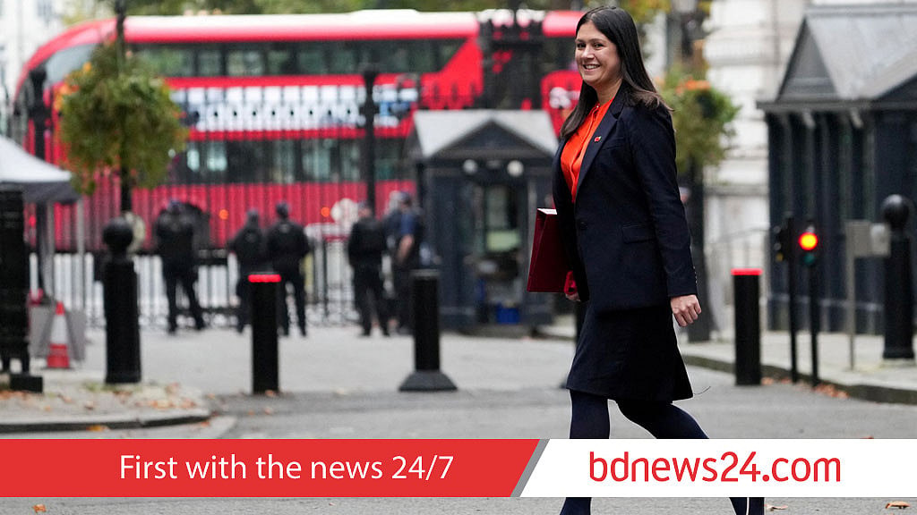 Here are a few options for a formal headline, depending on the desired emphasis:
UK Minister resigns from X, citing prevalence of ‘abuse and misinformation’
Government Minister quits X citing concerns over platform’s ‘abuse and misinformation’
UK Minister departs X over persistent ‘abuse and misinformation’
Recommendation: The first option is the most standard for formal journalistic reporting.