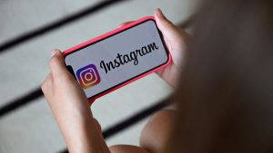 Government Departments Establish Rapid Response Teams to Counter Social Media Misinformation