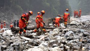 China Disciplines 10 for Spreading Rumors on Nepal-Tibet Disaster Amid Misinformation Crackdown
