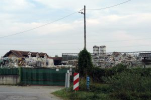 Here are a few ways to rewrite the title in a formal, journalistic tone:
Option 1 (Most standard): Political Controversy Erupts in Croatia Over Waste Management in Lika as Plenković Criticizes Opposition Tactics
Option 2 (More concise): Prime Minister Plenković Denounces Opposition Allegations Regarding Lika Waste Crisis
Option 3 (Focus on the conflict): Political Tension Mounts in Croatia Following Plenković’s Rebuttal of Opposition Claims Over Lika Waste
Recommendation: Option 1 provides the best balance of formal tone and comprehensive context.