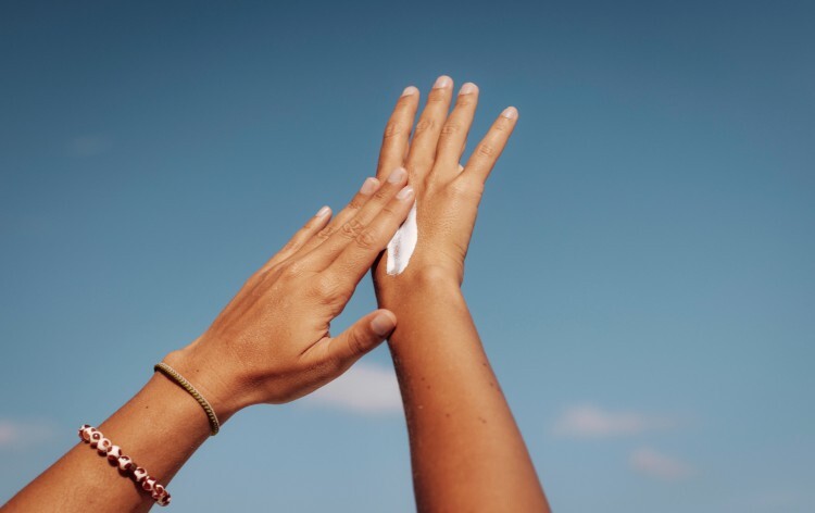 Here are a few options for a formal title, depending on your focus:
Addressing Sunscreen Misconceptions: An Analysis of Six Common Myths
Debunking Six Common Myths Regarding Sunscreen Use
A Critical Examination of Six Prevalent Sunscreen Myths
Recommendation: The first option, “Addressing Sunscreen Misconceptions: An Analysis of Six Common Myths,” strikes the best balance between professional tone and clarity.