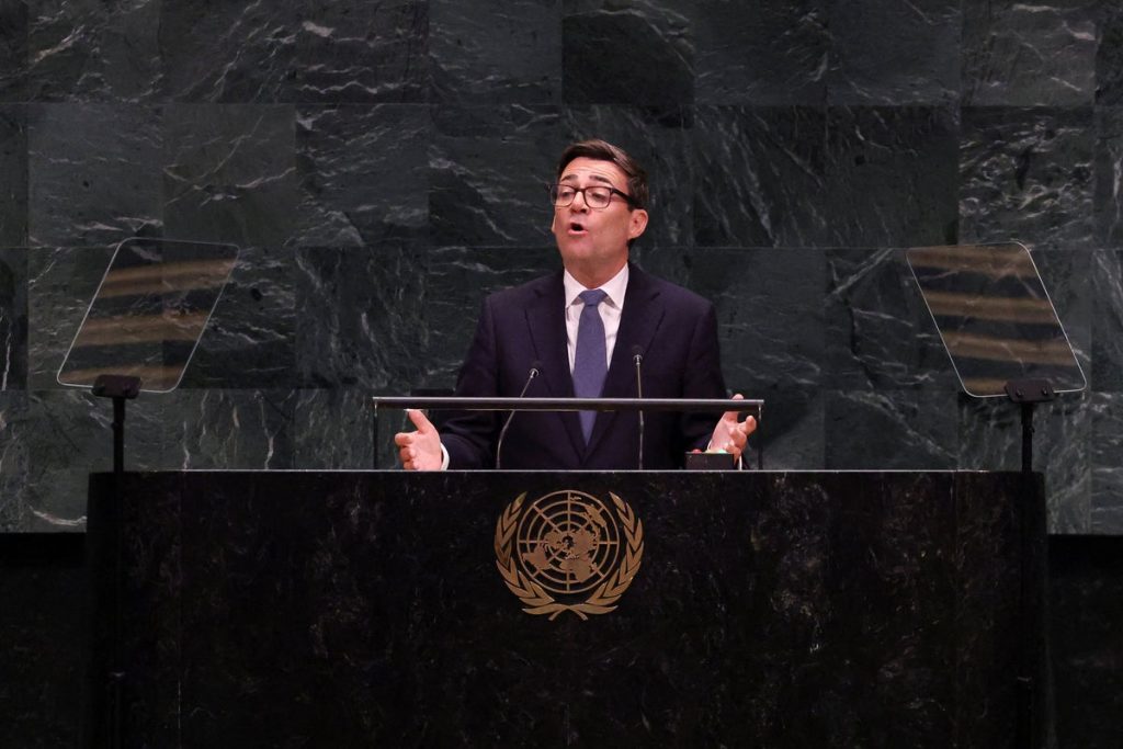Burnham Warns UN That Putin Is Exploiting Brexit to Spread Disinformation in Britain