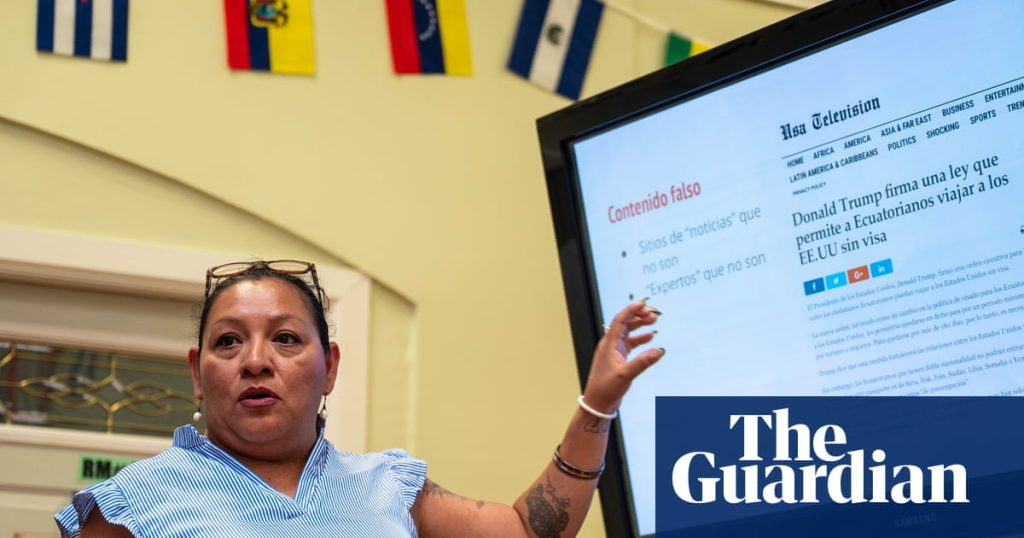 Journalists Deliver Vital Reporting to Thousands of US Immigrants via Text and WhatsApp | Newspapers & Magazines